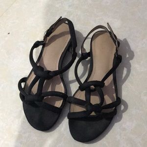H&M flats